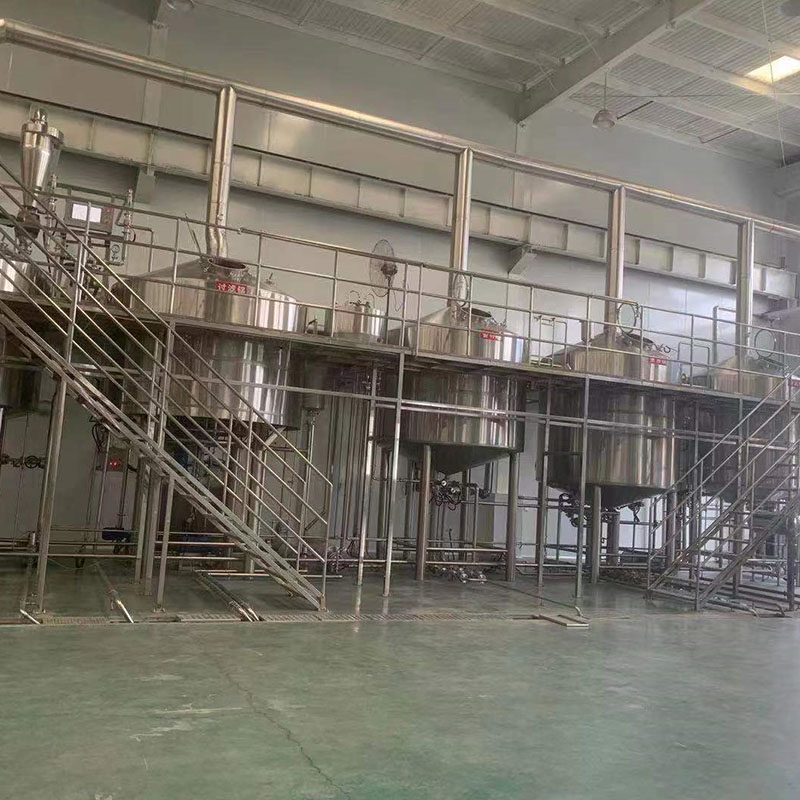 青山精酿啤酒设备厂—平面布置、设备设计、制造、调试、培训等一条龙服务_COPY
