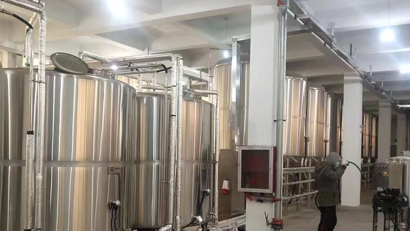 青山河北唐山精酿啤酒厂